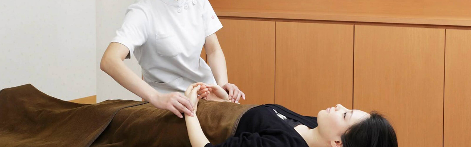 女性外来鍼灸 さくらリバース治療院 佐世保